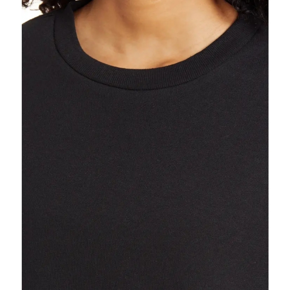 SOCIALITE Crewneck Cropped Pull-Over Sweater - Picture 4 of 5